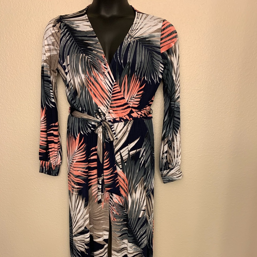 Fashion Nova: “Leaf the Scene Wide Leg Jumpsuit”